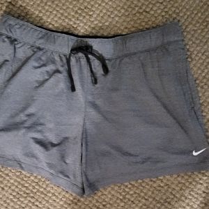 ☆•BNWOT Women's Dark Gray Nike Dri-Fit  Shorts•Size:XLarge •☆